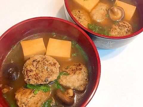 餃子のタネの団子と椎茸の☆高野豆腐チゲ